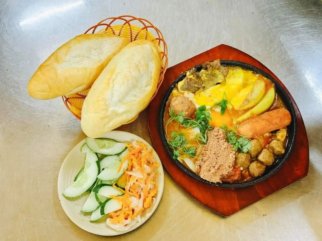 Bánh Mì Chảo 65 - Quán ăn bình dân ngon bổ rẻ