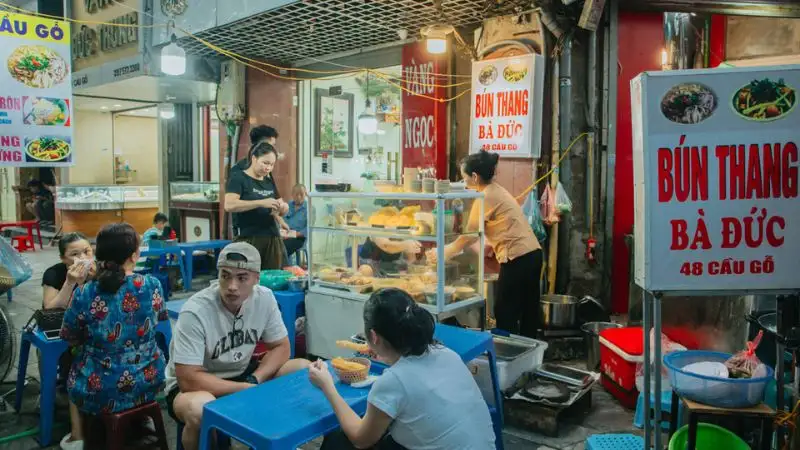 Bún Thang Bà Đức - địa điểm ăn uống giá rẻ tại Hà Nội