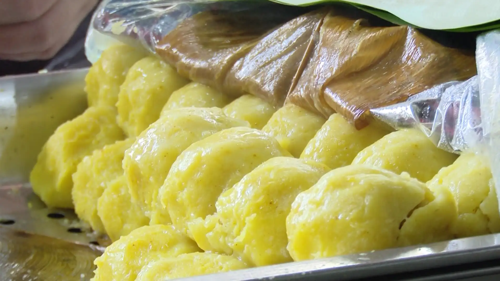 Bánh nghệ - ava