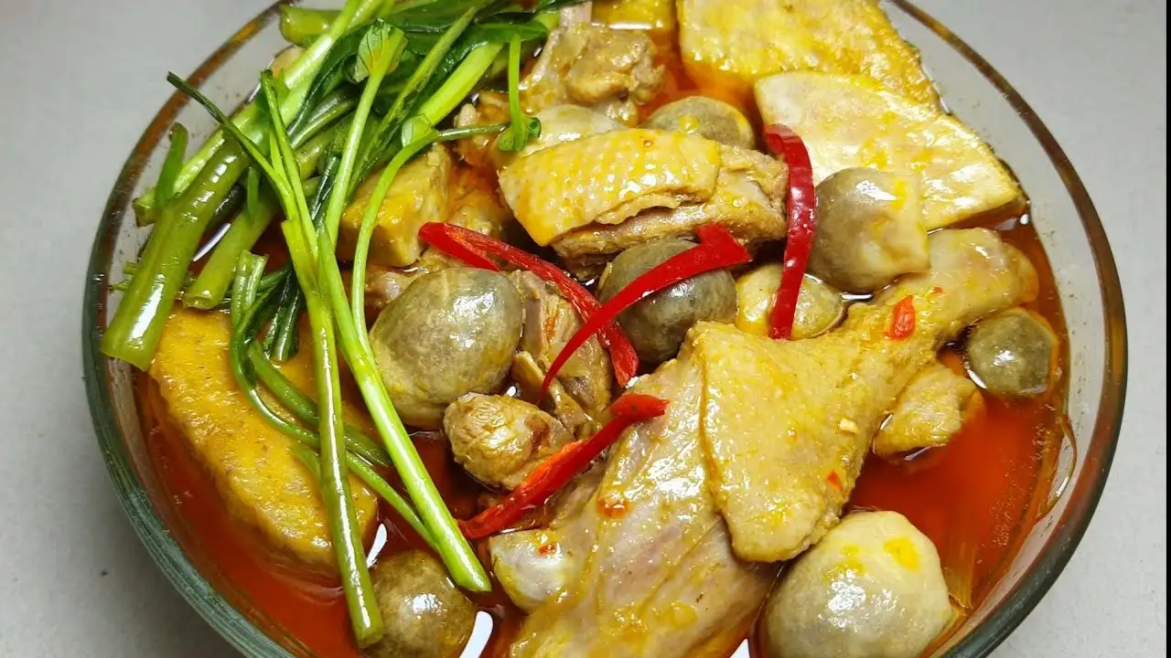 Là món ăn gắn liền với văn hóa ẩm thực miền Tây