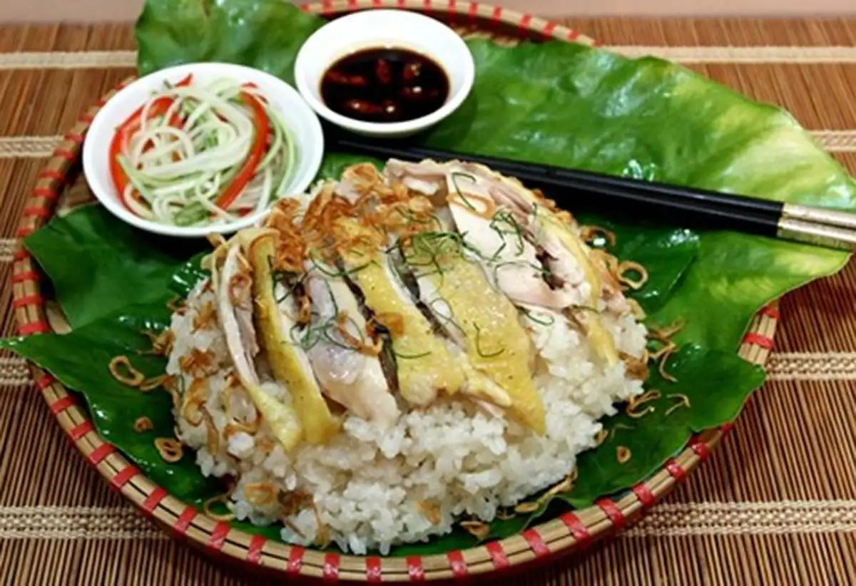 Xôi Gà, món ăn truyền thống